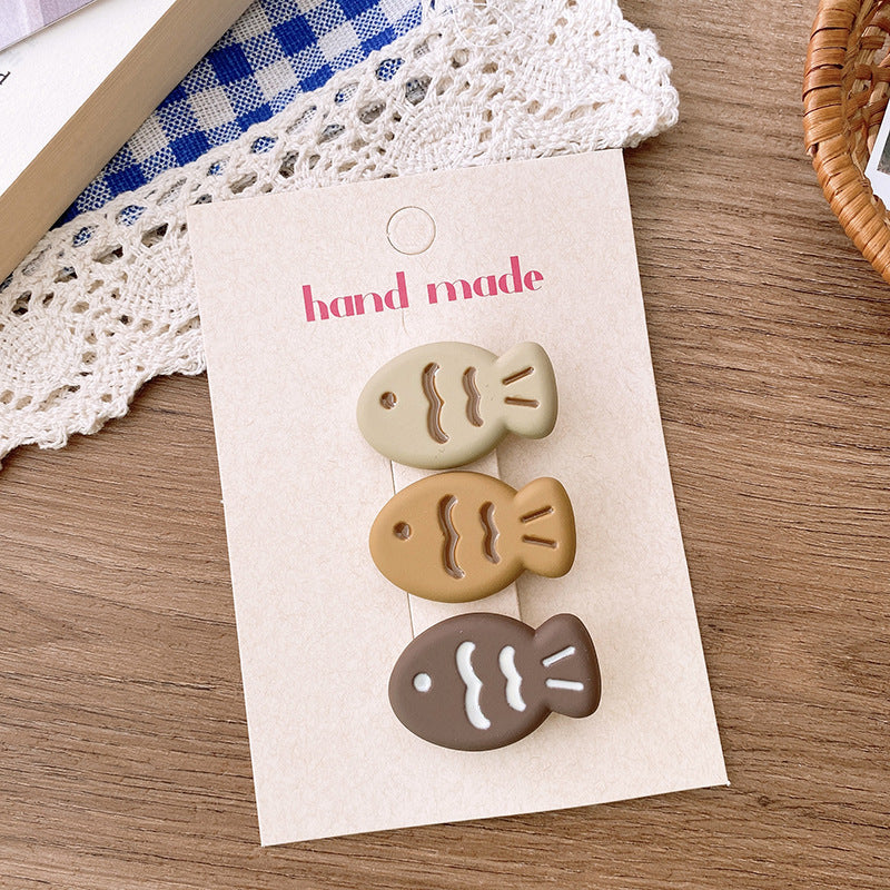 Cute Cartoon Tri-Colored Taiyaki Hair Clip: Adorable Hair Accessory